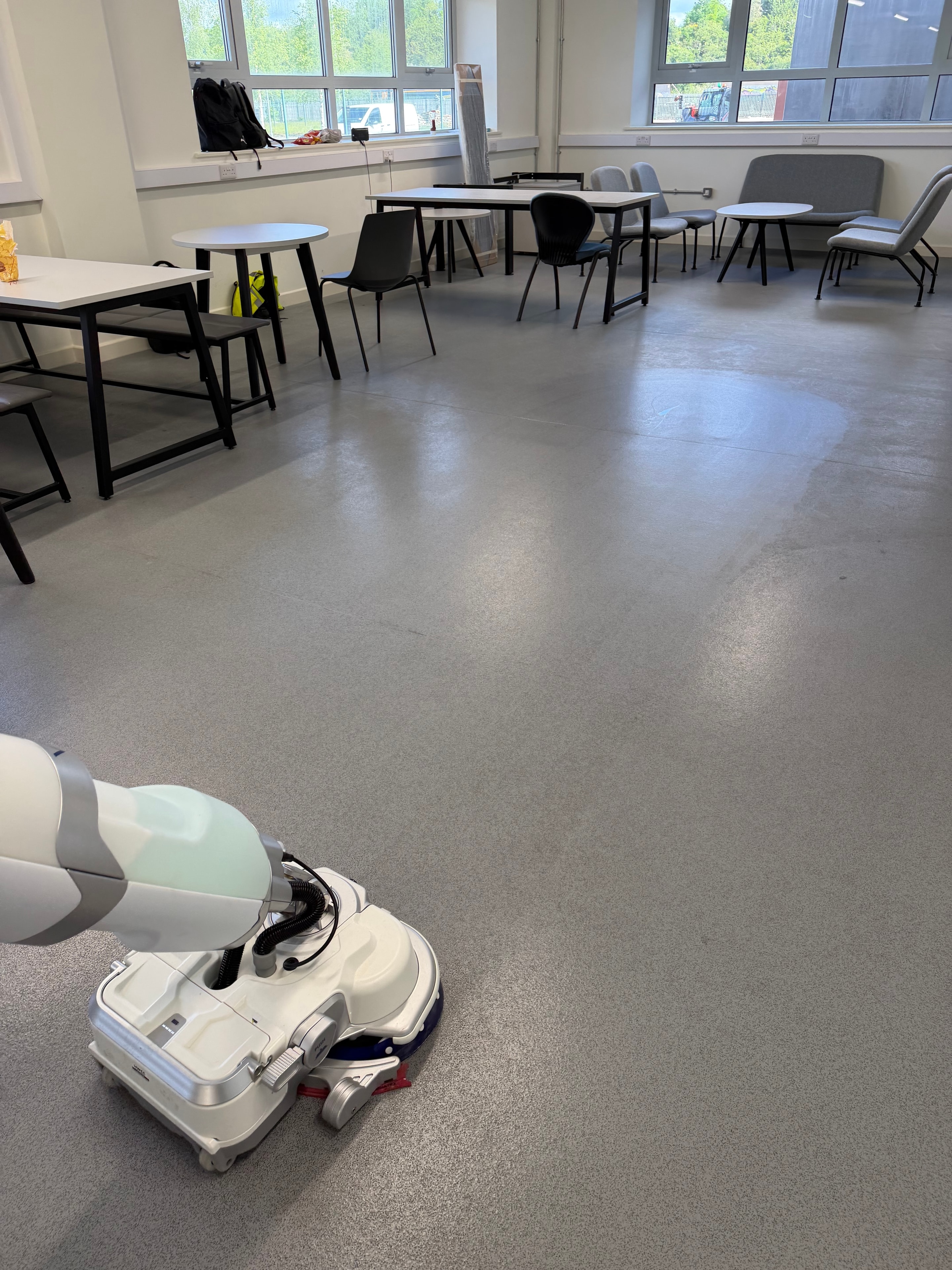 Fimap V1 Floor restoration — School — canteen result